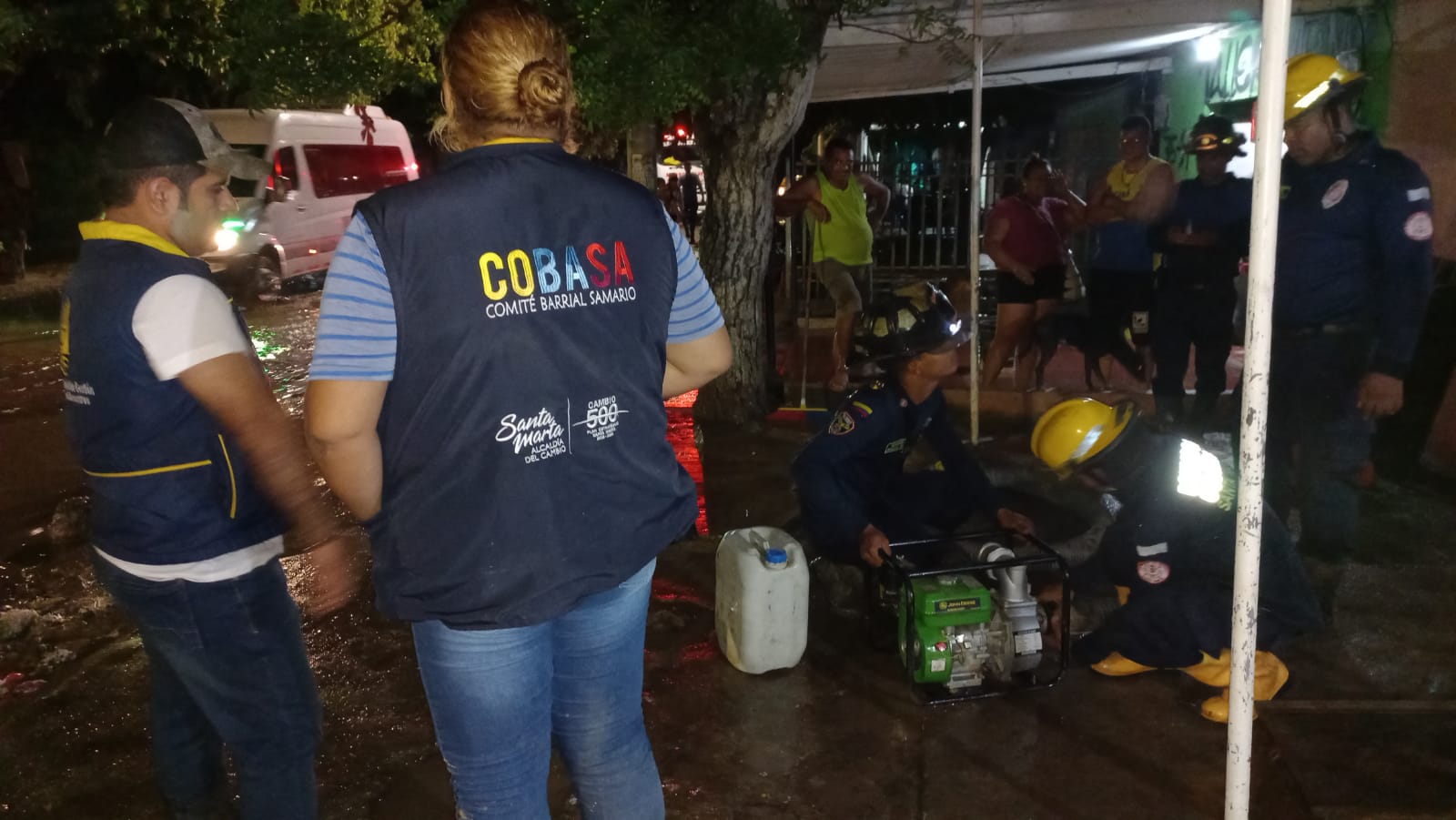 Alcaldía atiende emergencia por lluvias en Santa Marta