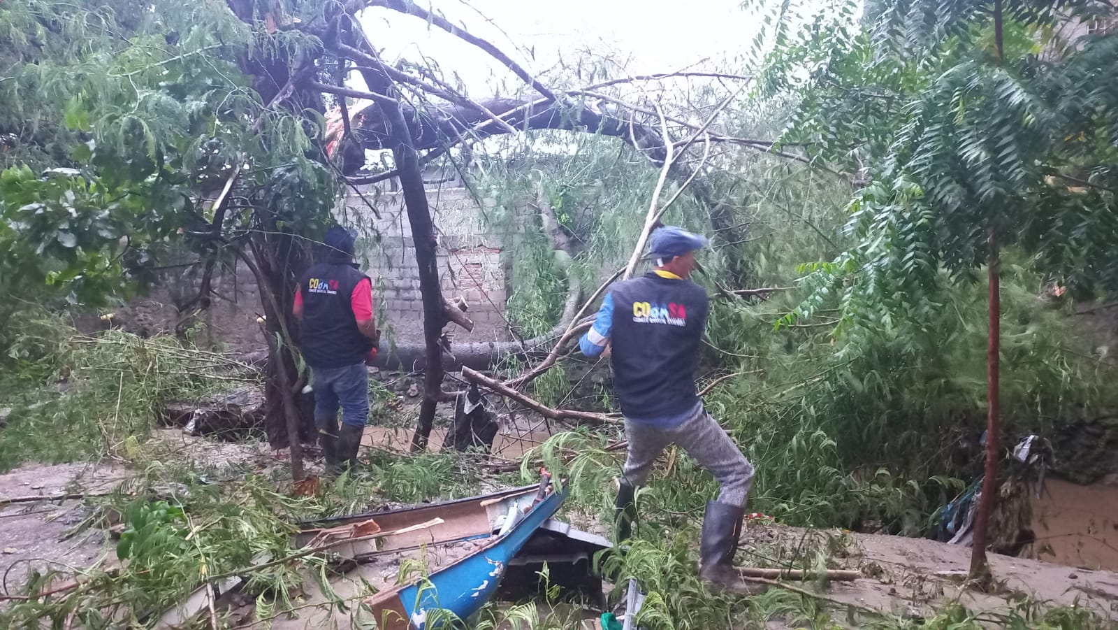 Alcaldía atiende emergencia por lluvias en Santa Marta