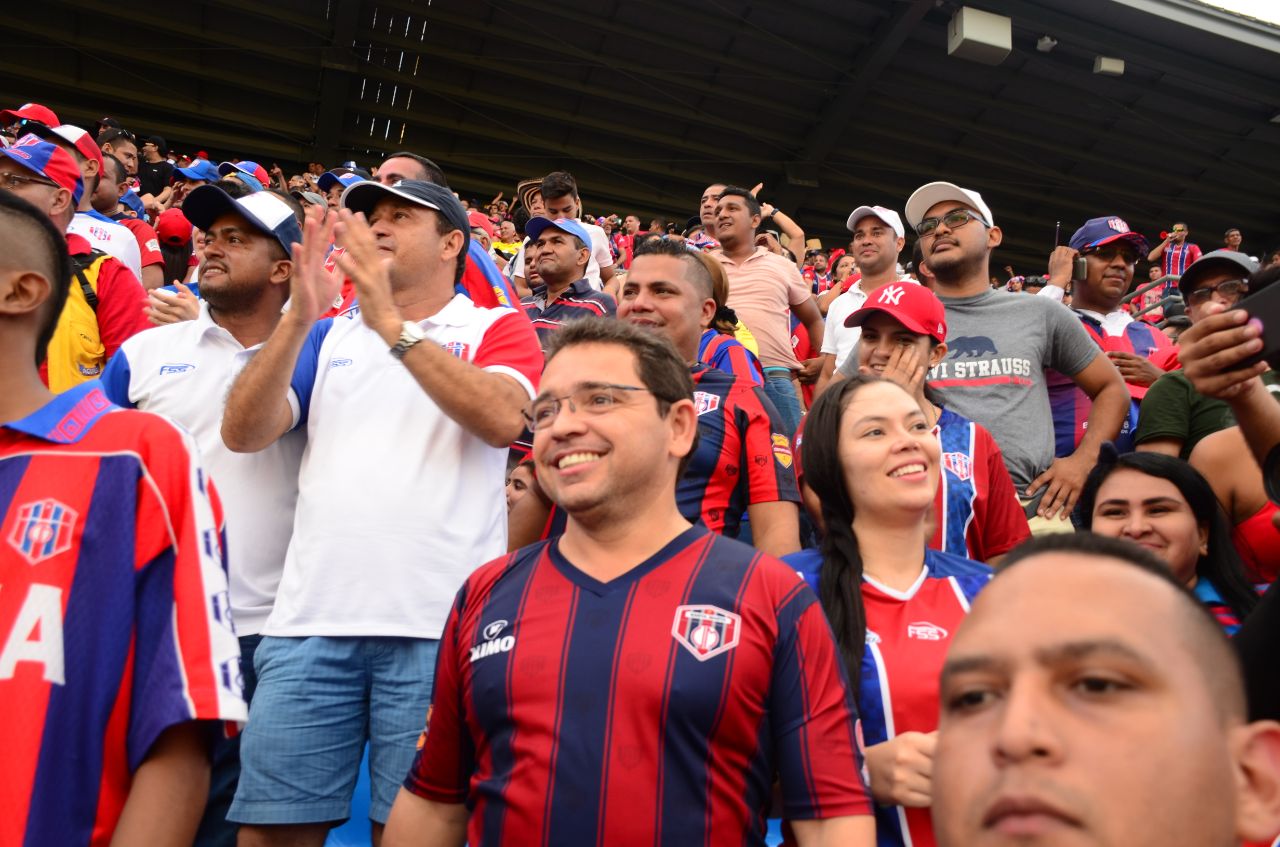 El Sierra Nevada se vistió de frac El Sierra Nevada se vistió de frac