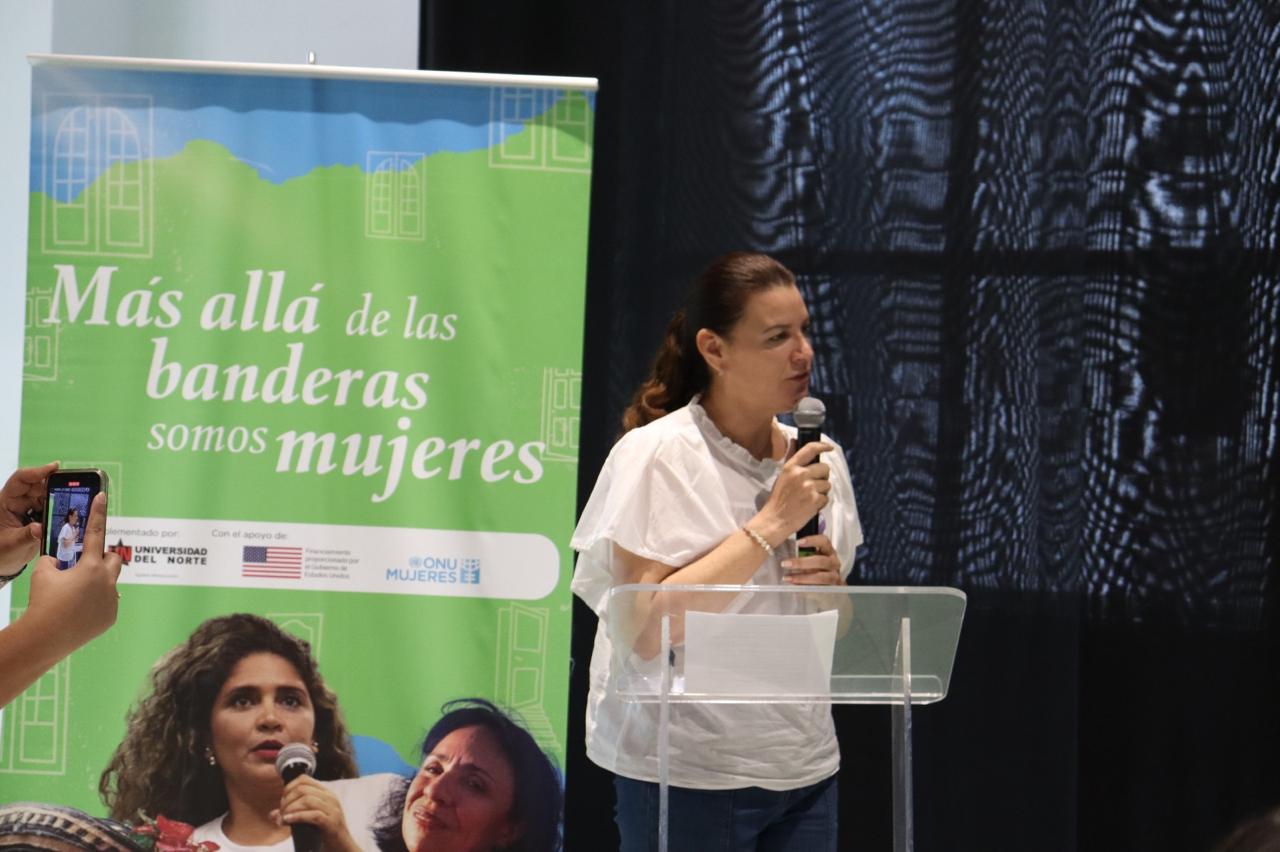 bol0452-lideres-colombo-venezolanas-mujer