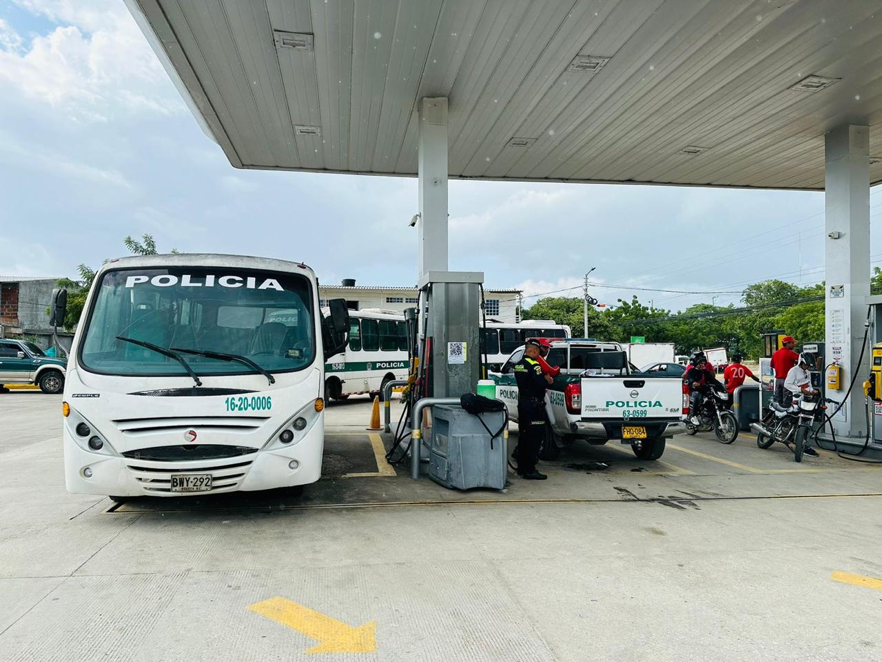 bol0453-herramientas-fuerzas-publicas-seguridad bol0453-herramientas-fuerzas-publicas-seguridad