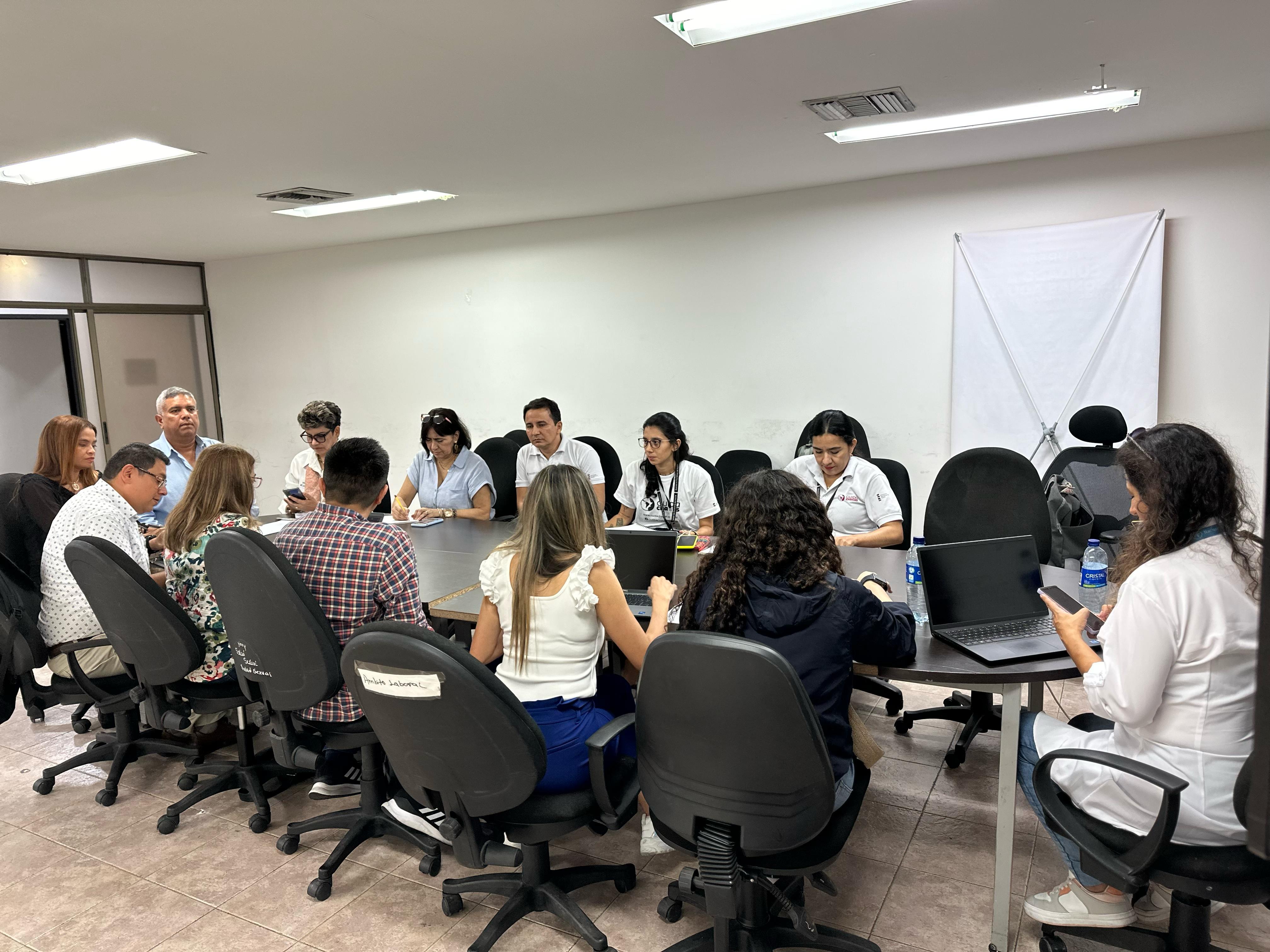 Mesa_de_trabajo_para_el_control_del_Chagas_en_Santa_Marta Mesa_de_trabajo_para_el_control_del_Chagas_en_Santa_Marta