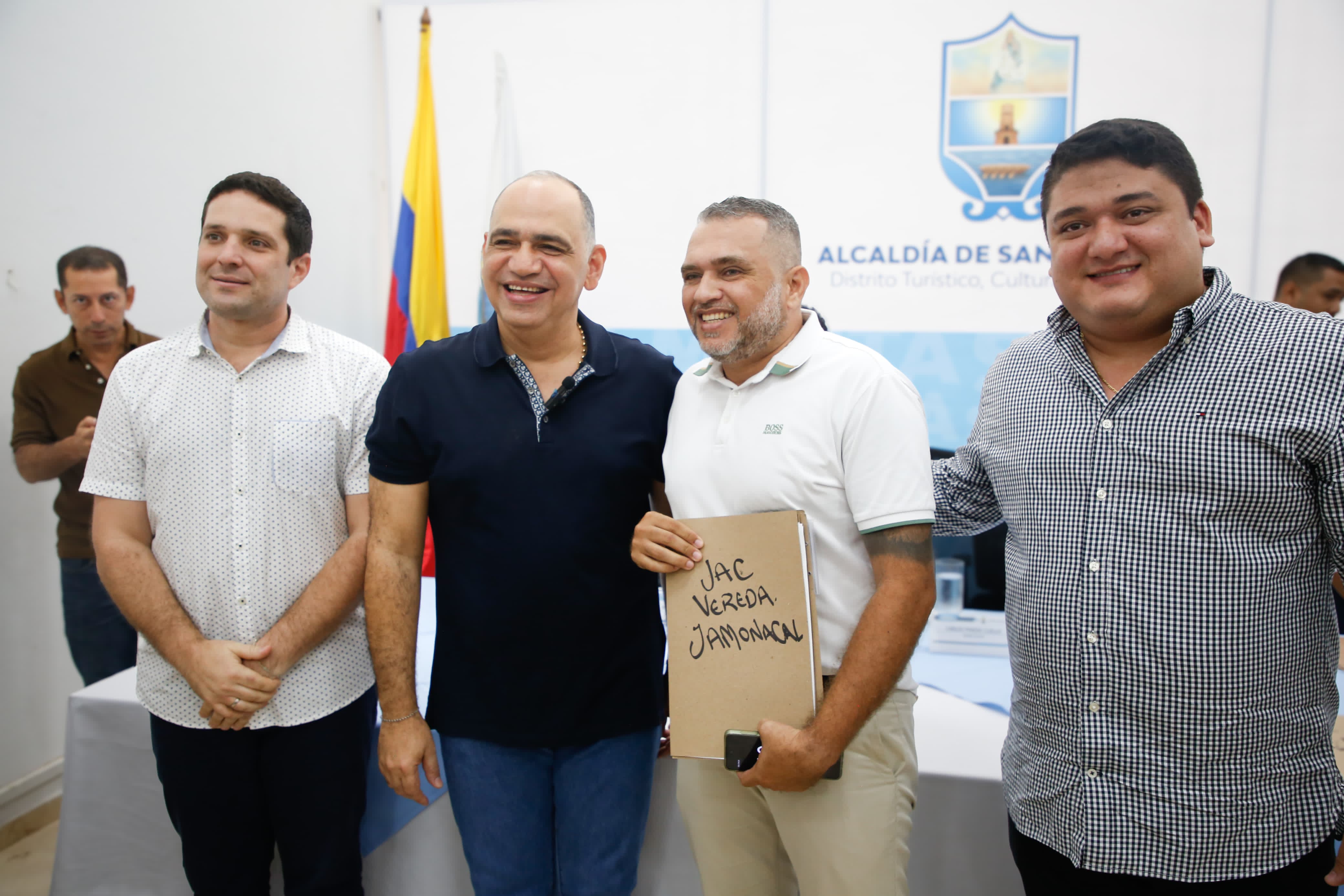 **ALCALDE CARLOS PINEDO CUELLO CUMPLIÓ CON LOS DERECHOS DE LAS JUNTAS DE ACCIÓN COMUNAL (JAC)** **ALCALDE CARLOS PINEDO CUELLO CUMPLIÓ CON LOS DERECHOS DE LAS JUNTAS DE ACCIÓN COMUNAL (JAC)**