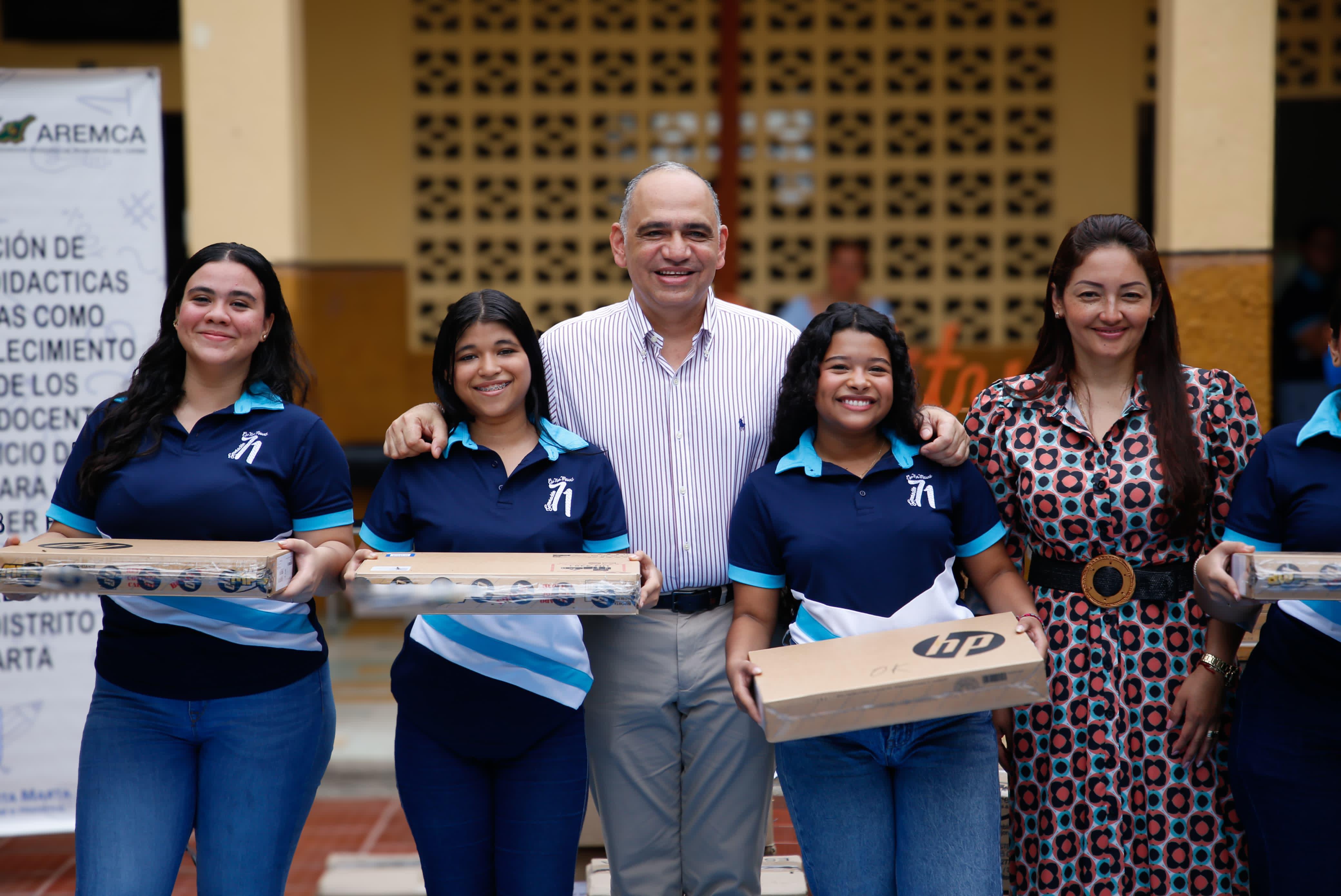 Alcaldía de Santa Marta subsidia Pruebas Saber y PreSaber: más de 9 mil estudiantes se benefician Alcaldía de Santa Marta subsidia Pruebas Saber y PreSaber: más de 9 mil estudiantes se benefician