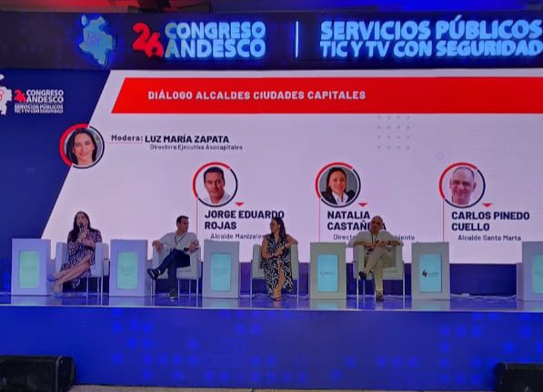 Contamos aproximadamente con 500 mil millones para invertir de manera inmediata en la solución de acueducto y alcantarillado: alcalde Carlos Pinedo Contamos aproximadamente con 500 mil millones para invertir de manera inmediata en la solución de acueducto y alcantarillado: alcalde Carlos Pinedo