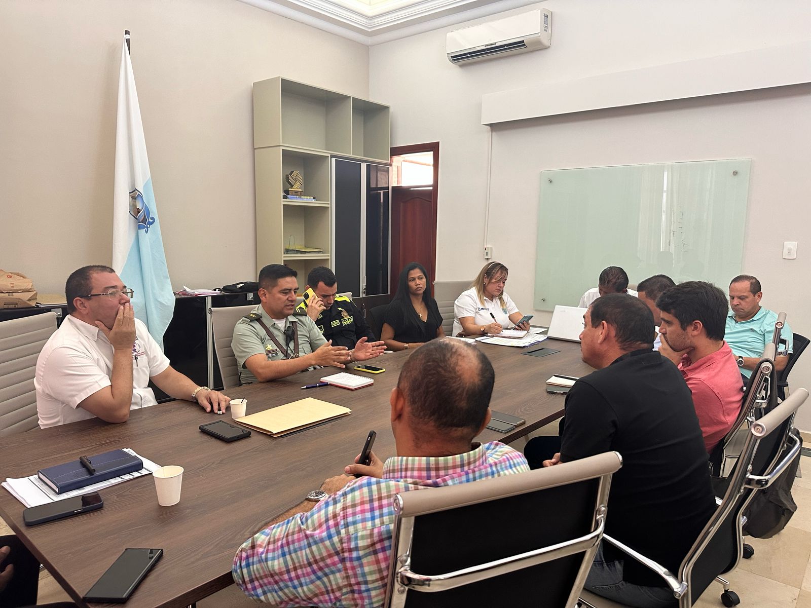 Alcaldía anuncia respaldo en seguridad y logística para el partido entre Unión Magdalena y Llaneros F.C Alcaldía anuncia respaldo en seguridad y logística para el partido entre Unión Magdalena y Llaneros F.C