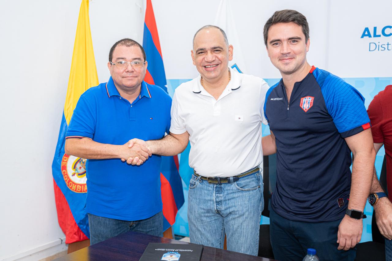 Alcaldía avanza en su compromiso con el deporte y los seguidores del Unión Magdalena