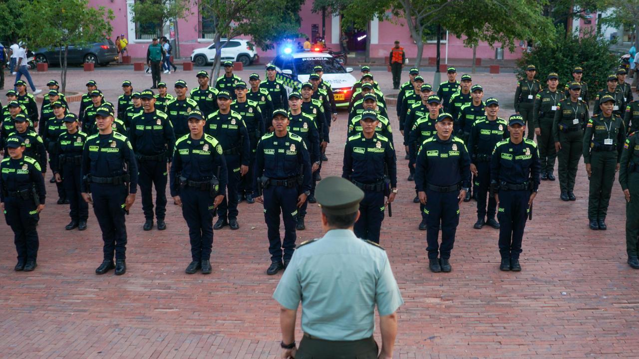 150 policías llegan a fortalecer la seguridad en Santa Marta 150 policías llegan a fortalecer la seguridad en Santa Marta