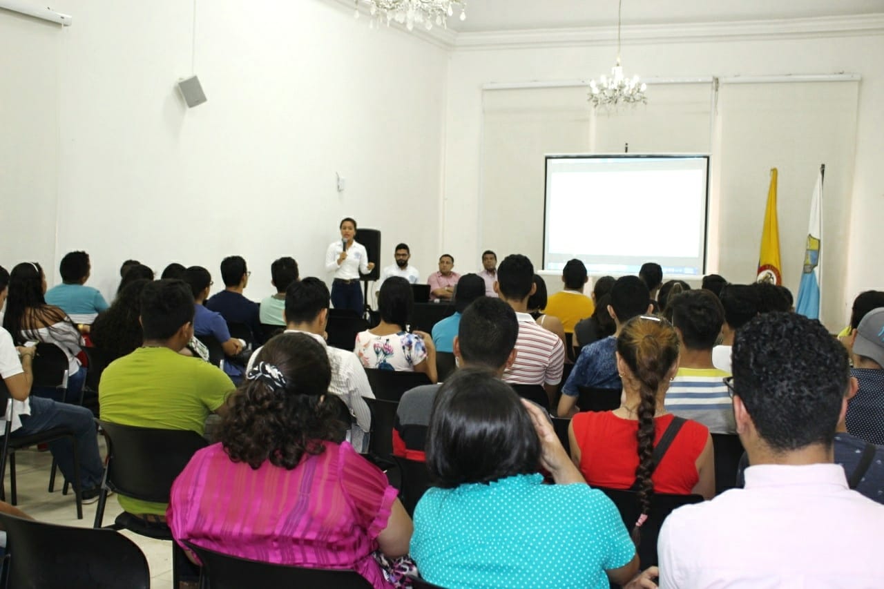 Distrito capacitó a 100 personas que participarán del concurso Jóvenes Emprendedores