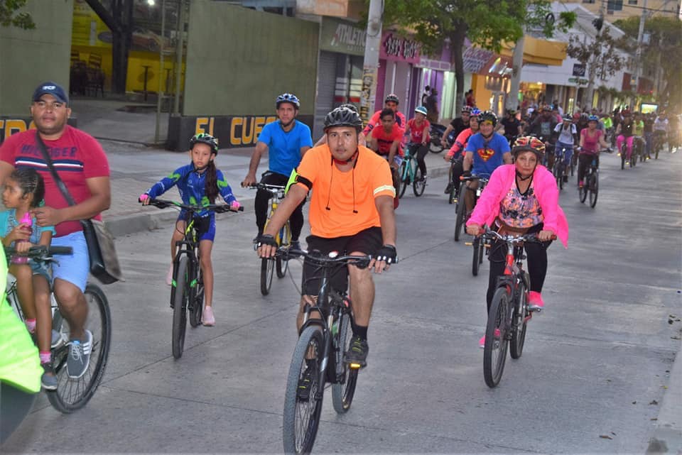 Competencia náutica internacional, deportes de playa y un gran ciclopaseo concentrarán a samarios y turistas durante la Fiesta del Mar Competencia náutica internacional, deportes de playa y un gran ciclopaseo concentrarán a samarios y turistas durante la Fiesta del Mar