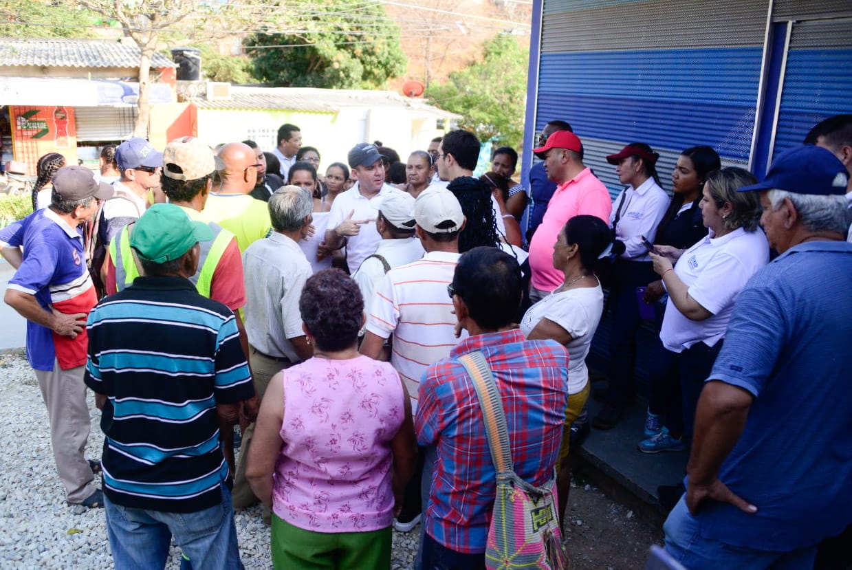 La Essmar llegó a los barrios Luis R. Calvo y Divino Niño para trabajar de la mano con la comunidad