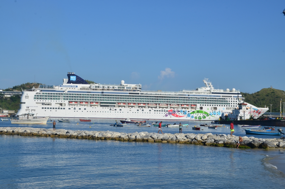 Con 1.764 pasajeros arriba nuevo crucero a la Bahía samaria