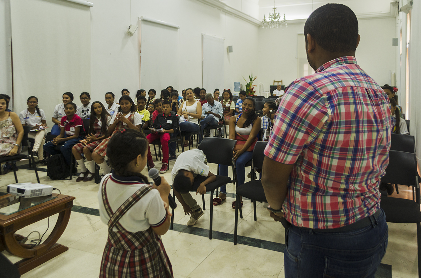 Los niños samarios presentaron sus planteamientos en el proceso de elección del gabinete infantil
