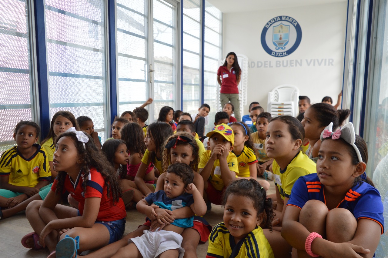 Balance positivo de encuentros entre Alcaldía Distrital y comunidades a través de ‘Localidades Vivas’ Balance positivo de encuentros entre Alcaldía Distrital y comunidades a través de ‘Localidades Vivas’