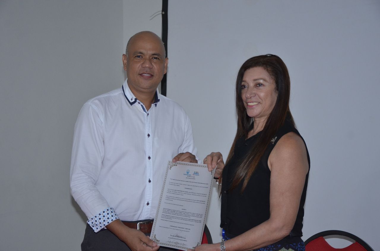 Alcaldía y Cajamag socializan convenio para programa de complementación escolar