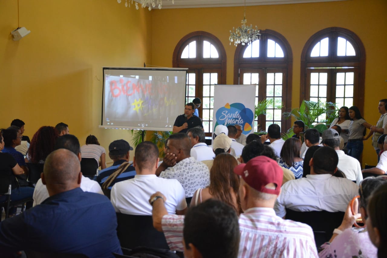 Alcalde Martínez le sigue cumpliendo a la Zona Rural Alcalde Martínez le sigue cumpliendo a la Zona Rural