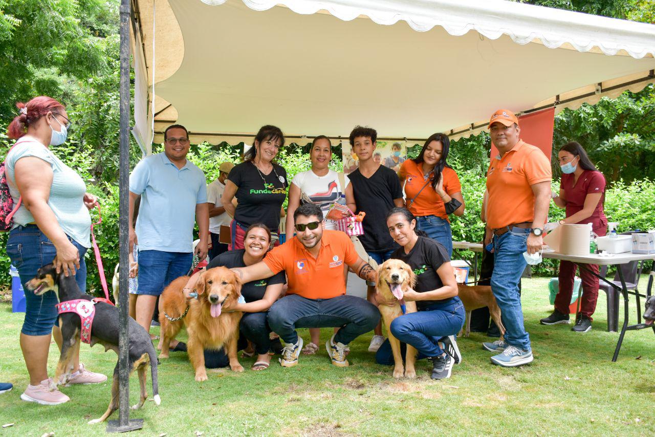 Alcaldía realizó con éxito la primera jornada de adopción y bienestar animal para perros y gatos en Santa Marta Alcaldía realizó con éxito la primera jornada de adopción y bienestar animal para perros y gatos en Santa Marta