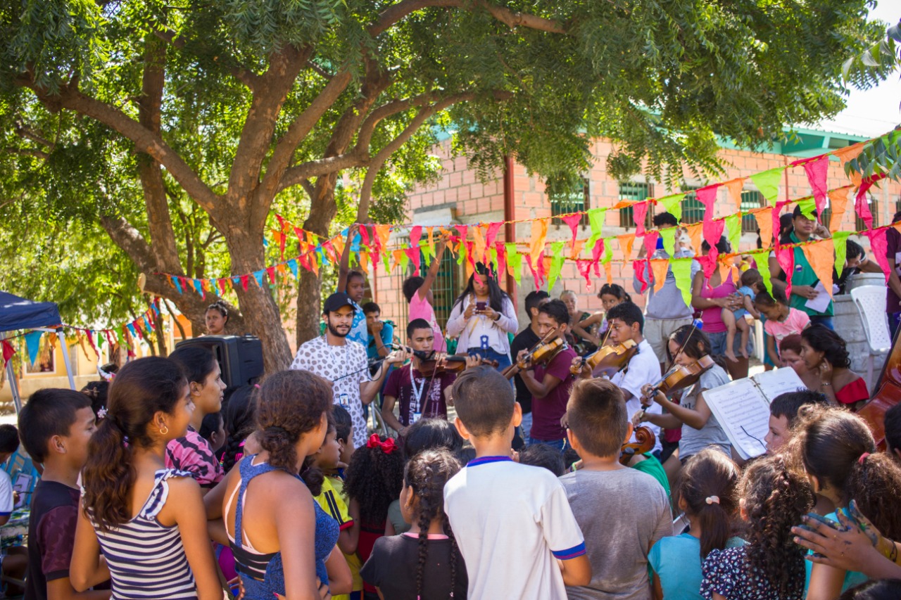 Llegó jornada cultural de la EFAC a Altos de Villa Concha