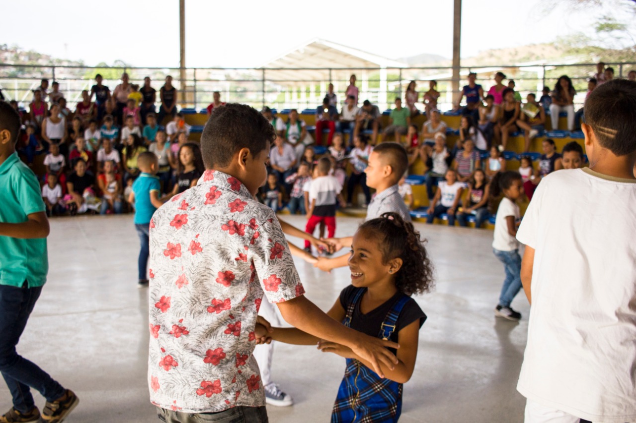 En la Galería Callejera de la EFAC primó el material reciclable En la Galería Callejera de la EFAC primó el material reciclable