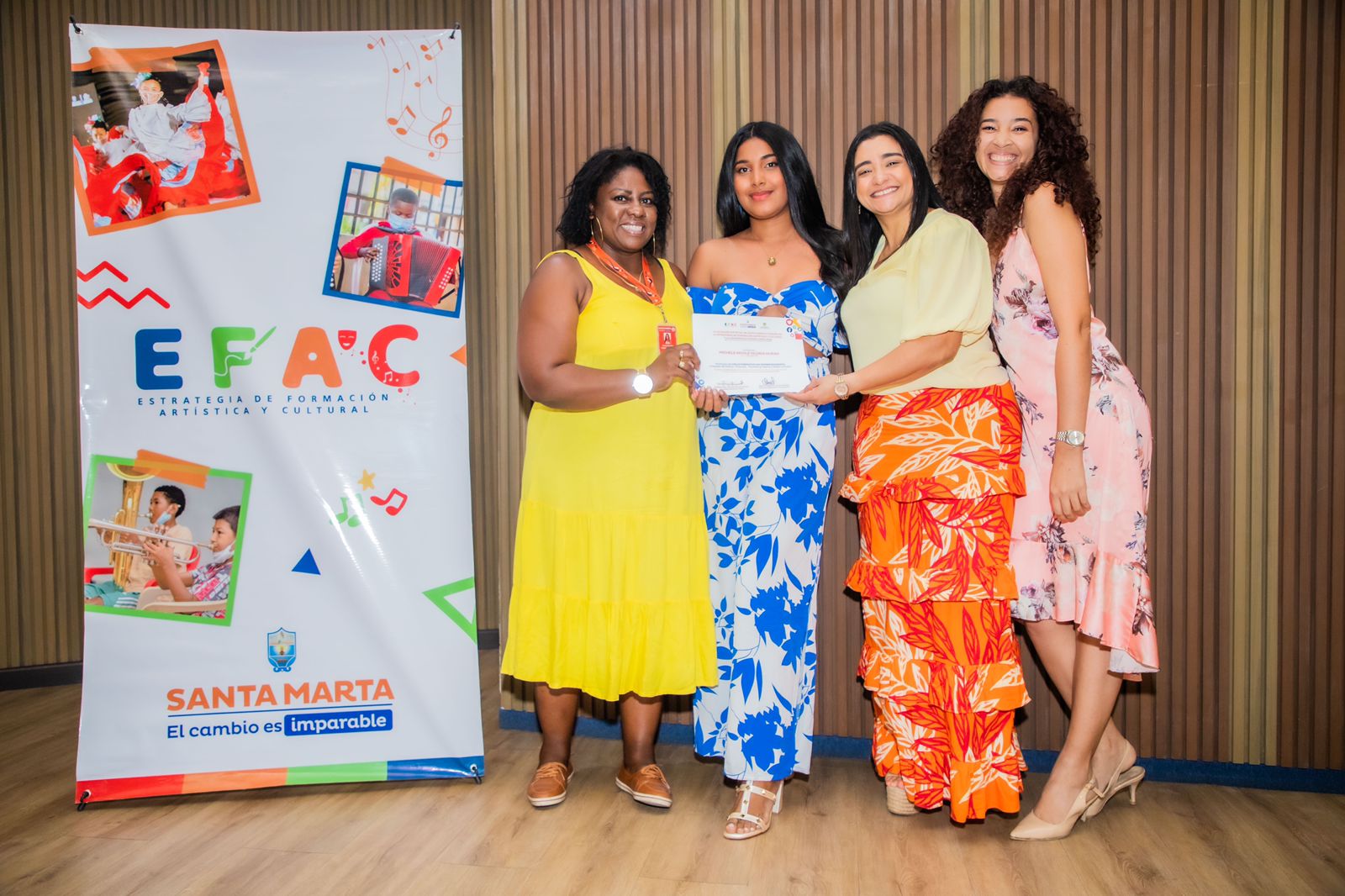 Alcaldía certificó a 30 emprendedores en ‘Creación de marca, finanzas, marketing digital y redes sociales’