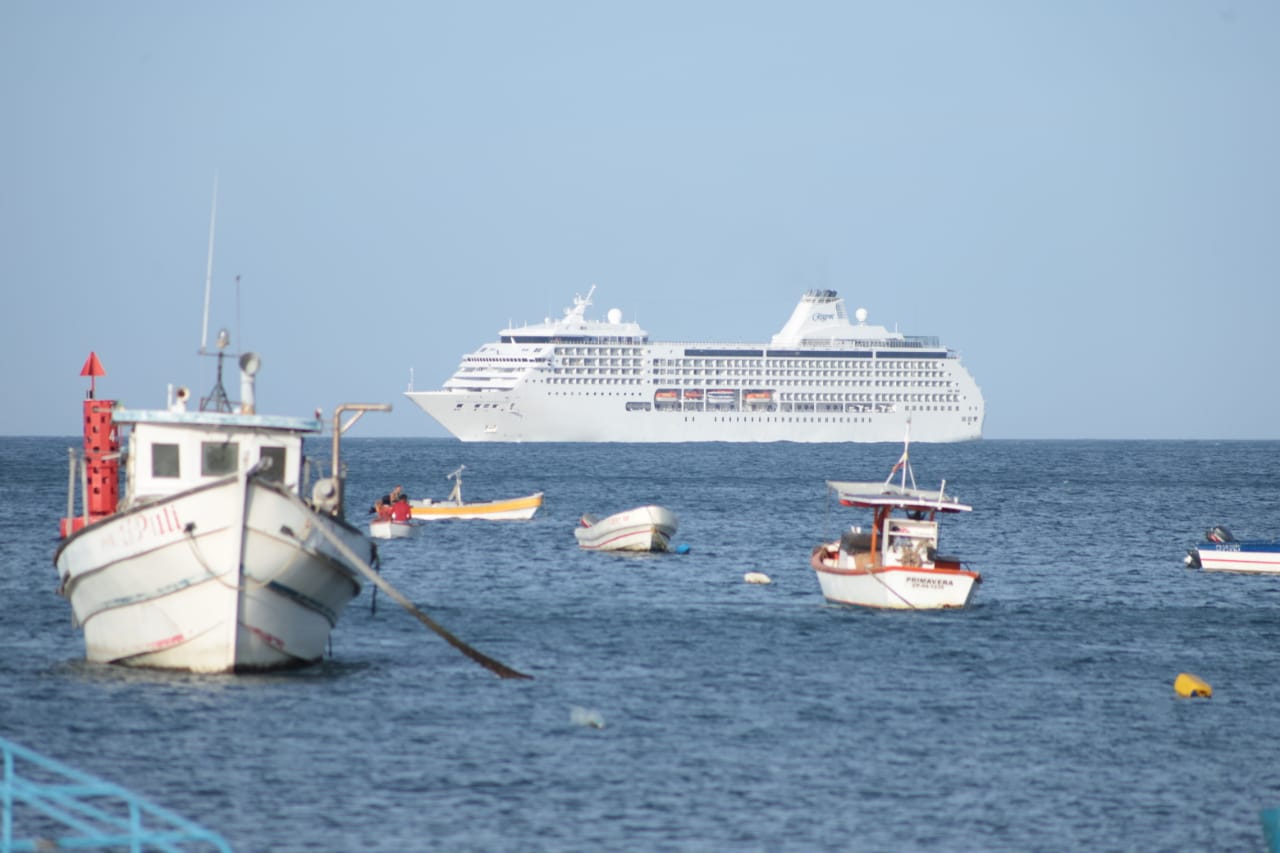 Entre el 15 y 16 de noviembre, arribarán a la ciudad 3 importantes cruceros Entre el 15 y 16 de noviembre, arribarán a la ciudad 3 importantes cruceros