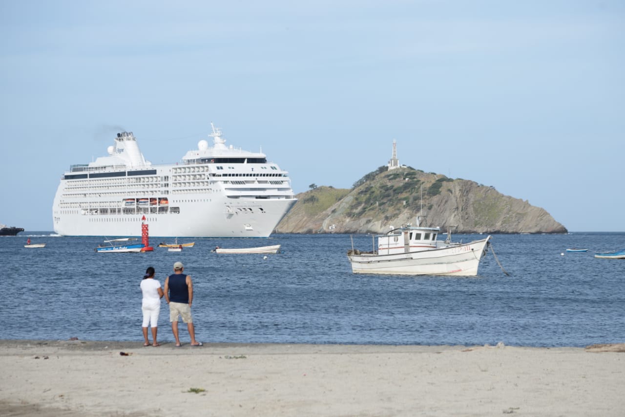 El crucero Seven Seas Mariner, recaló en Santa Marta "Naturalmente Mágica". El crucero Seven Seas Mariner, recaló en Santa Marta "Naturalmente Mágica".