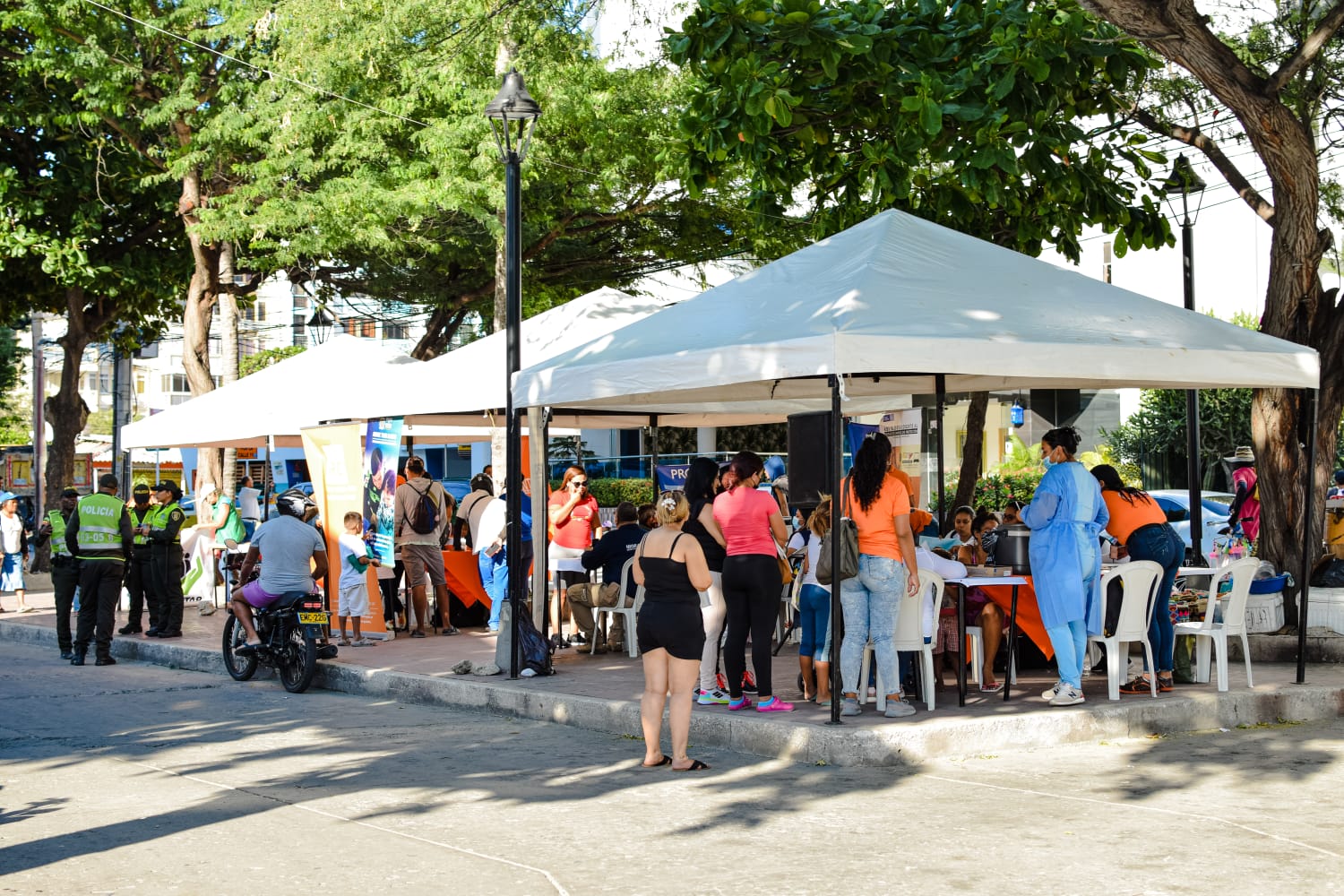Distrito realizó jornada de atención integral a la población migrante y retornados