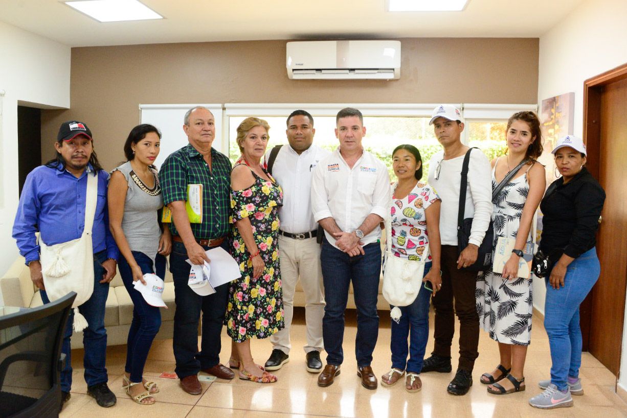 La Essmar fija compromisos con los líderes comunitarios de la vereda El Canal La Essmar fija compromisos con los líderes comunitarios de la vereda El Canal