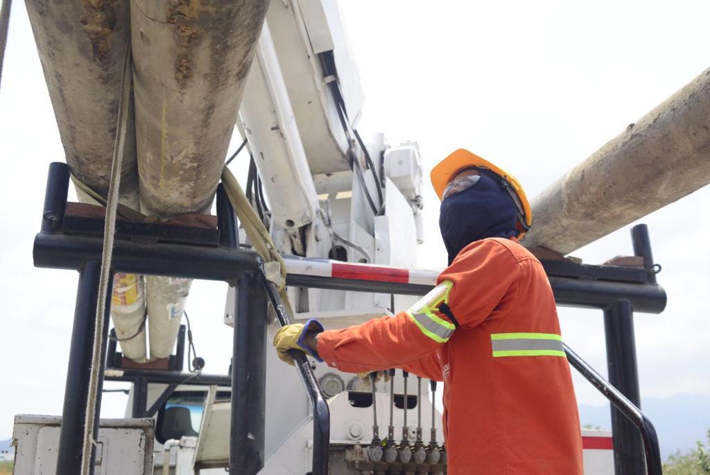 El alumbrado público vuelve a brillar en Rincones de Santa Cruz El alumbrado público vuelve a brillar en Rincones de Santa Cruz