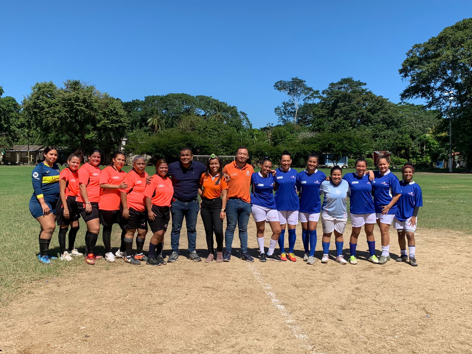 'Madres Lideres al Barrio' se tomaron la zona rural 'Madres Lideres al Barrio' se tomaron la zona rural