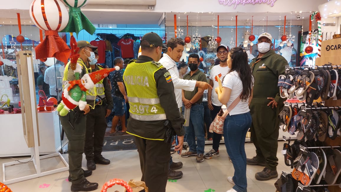 Alcaldía Distrital decomisa 6 parlantes en la carrera Quinta en operativo contra el ruido