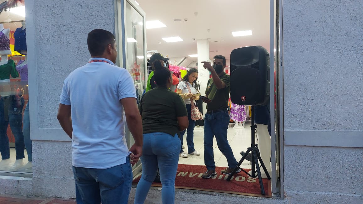 Alcaldía Distrital decomisa 6 parlantes en la carrera Quinta en operativo contra el ruido