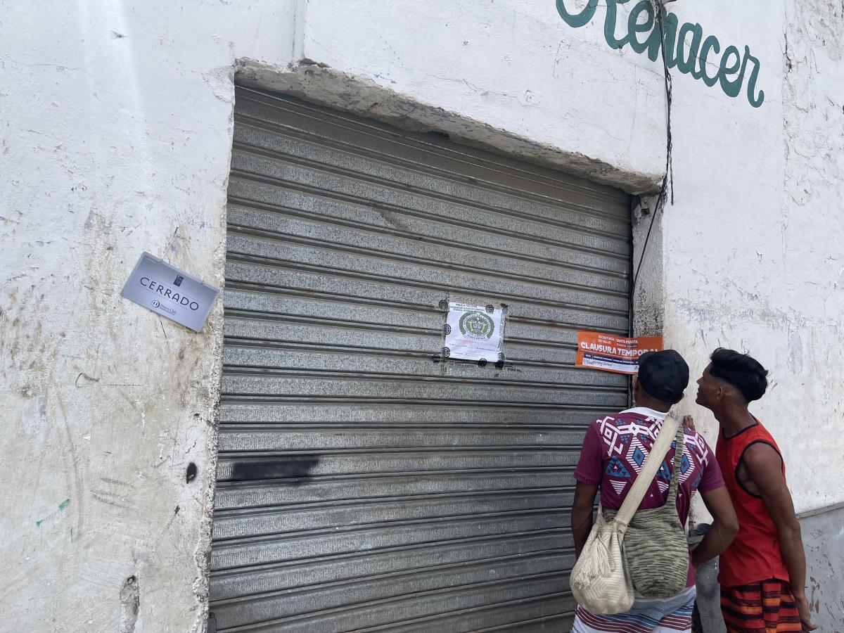 Distrito cierra “chiveras’ tras hallar tapas y rejillas de alcantarilla robadas