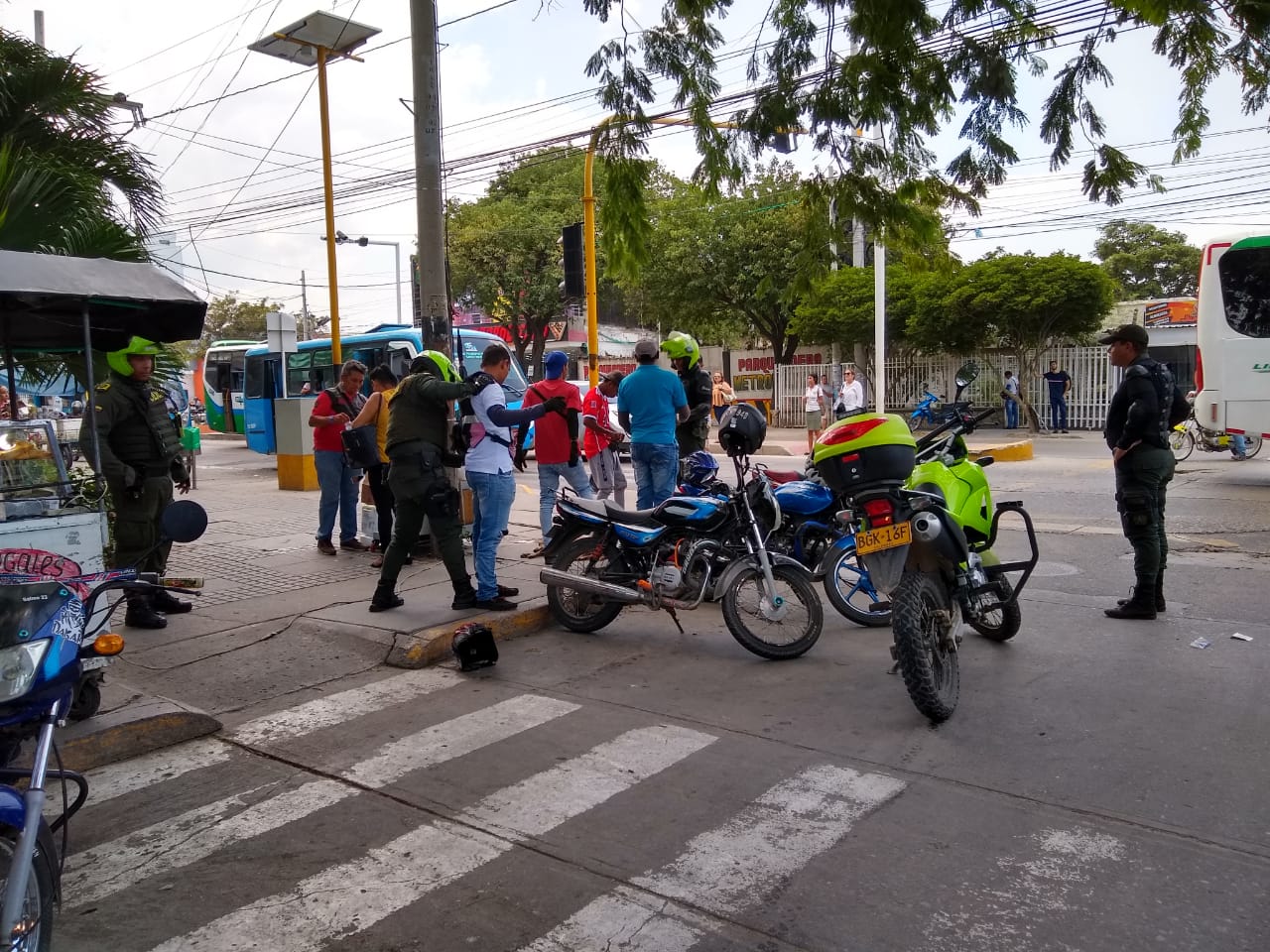 Alcaldía del Cambio y Policía Metropolitana implementan ‘Plan Semáforo’ para combatir la delincuencia en Santa Marta Alcaldía del Cambio y Policía Metropolitana implementan ‘Plan Semáforo’ para combatir la delincuencia en Santa Marta