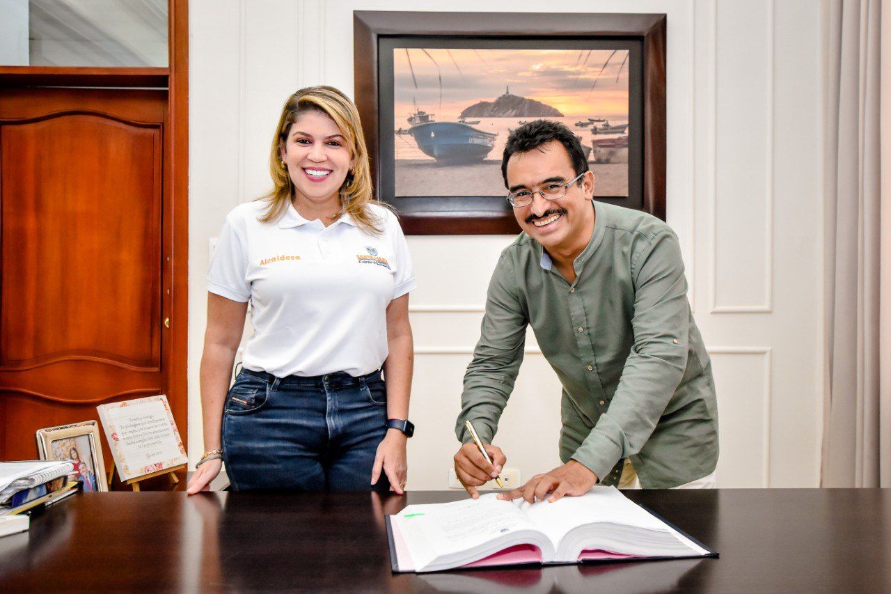 Jorge Bernal asume como nuevo secretario de Salud del Distrito Jorge Bernal asume como nuevo secretario de Salud del Distrito