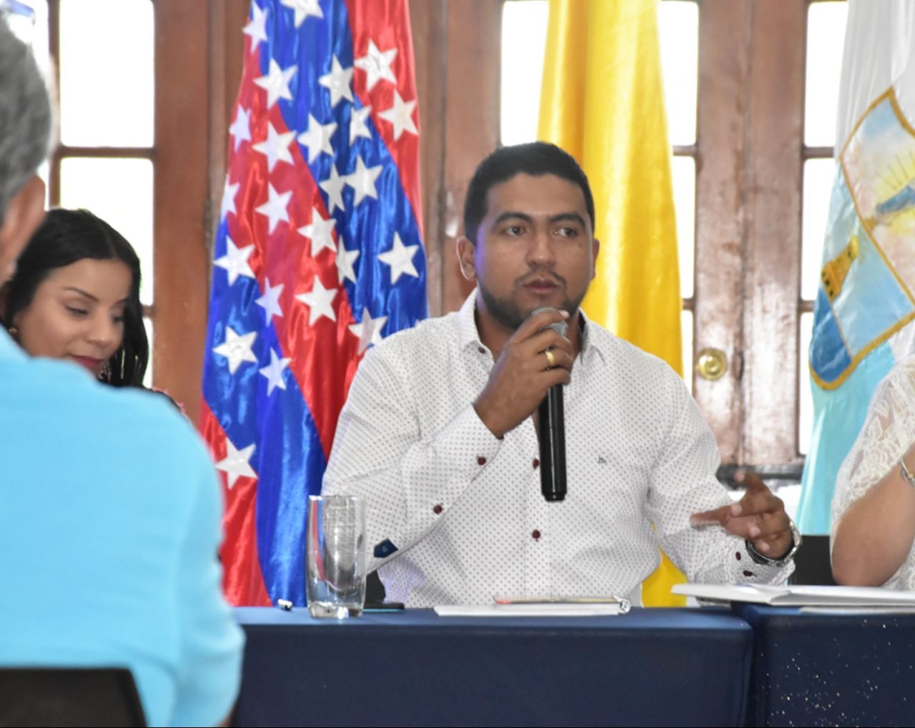 El programa 'Legalización de Barrios y Titulación de Predios' se reactiva con la entrega de 200 títulos de propiedad El programa 'Legalización de Barrios y Titulación de Predios' se reactiva con la entrega de 200 títulos de propiedad