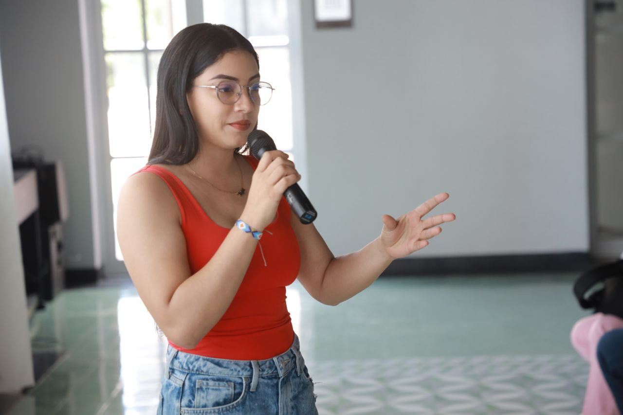 Alcaldesa Virna Johnson reinició la Escuela de Formación para Mujeres del Distrito de Santa Marta