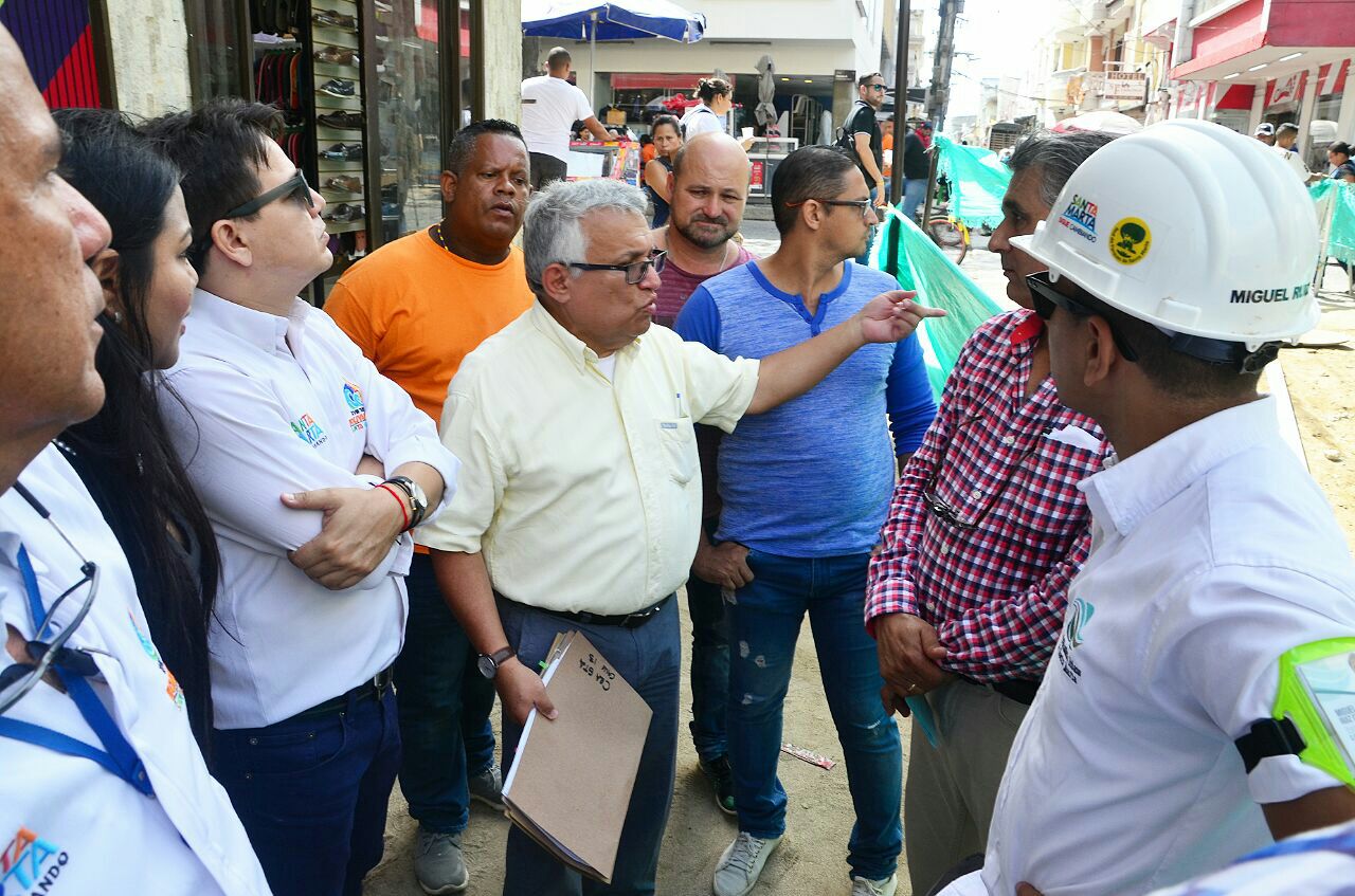 Distrito ofrece acompañamiento permanente a comerciantes durante el desarrollo de obras de la calle 13 Distrito ofrece acompañamiento permanente a comerciantes durante el desarrollo de obras de la calle 13