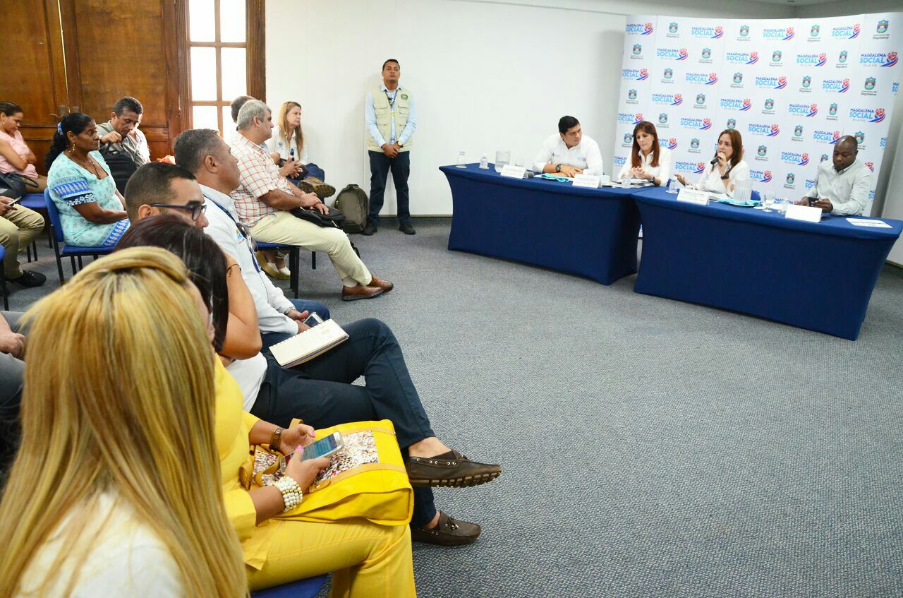 Acuerdo entre Alcaldía y Gobernación para iniciar obras en la carrera 4 de El Rodadero Acuerdo entre Alcaldía y Gobernación para iniciar obras en la carrera 4 de El Rodadero