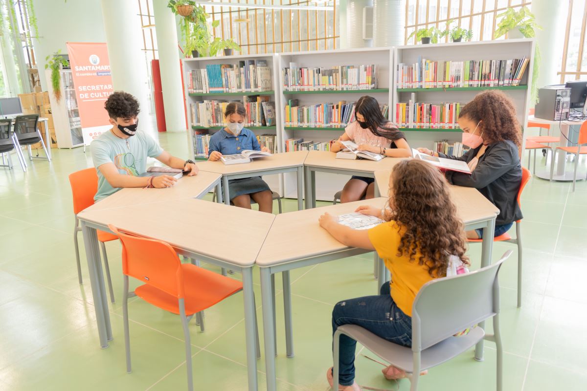 Usuarios pueden acceder a más de 5700 libros en la Megabiblioteca 500 Años