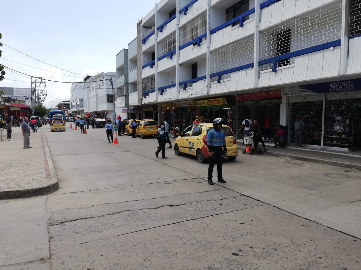 Secretaría de Movilidad ejerce control al transporte público de Santa Marta Secretaría de Movilidad ejerce control al transporte público de Santa Marta