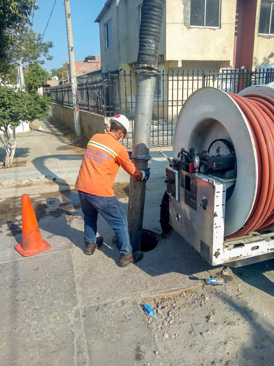 La Essmar intensifica la atención en el servicio de alcantarillado