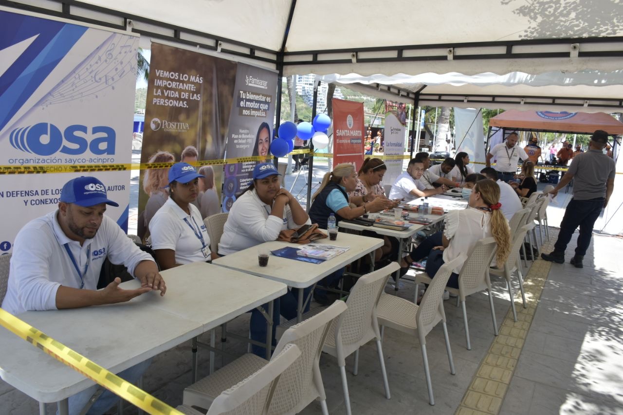 Con brigadas de formalización, Distrito busca reducir la informalidad