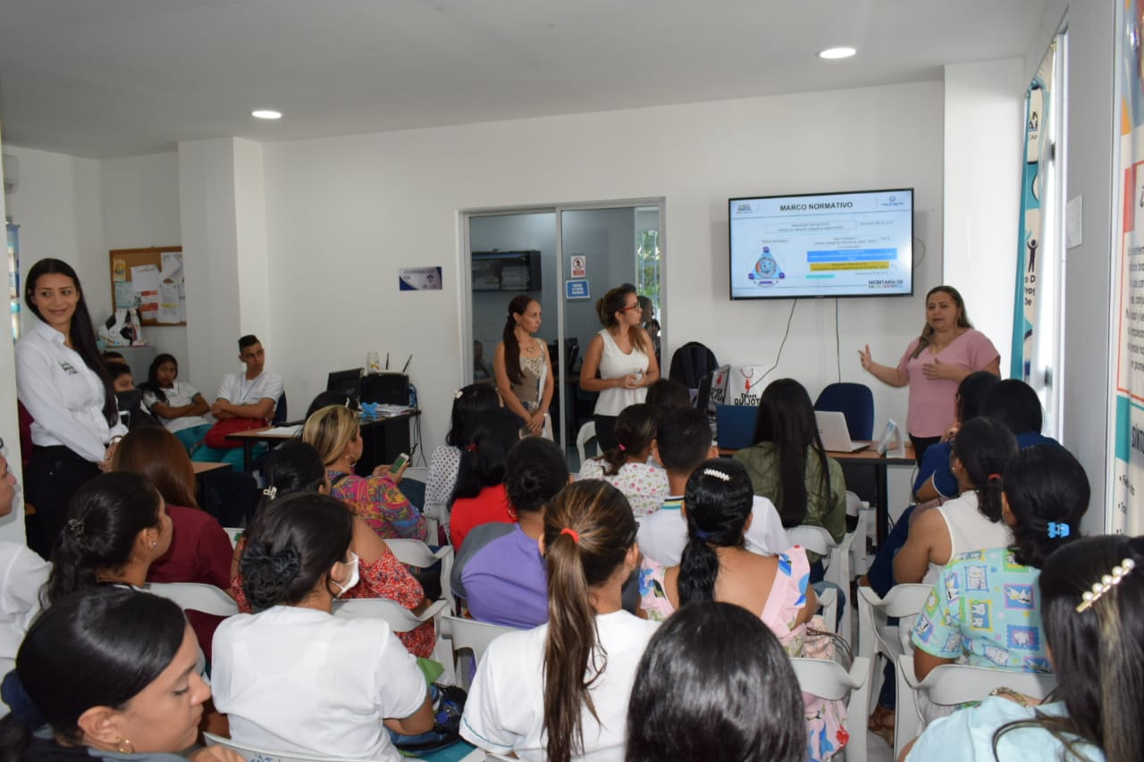 Alcaldía del Cambio socializa lineamientos de la estrategia ‘Soy Generación Más Sonriente’ Alcaldía del Cambio socializa lineamientos de la estrategia ‘Soy Generación Más Sonriente’