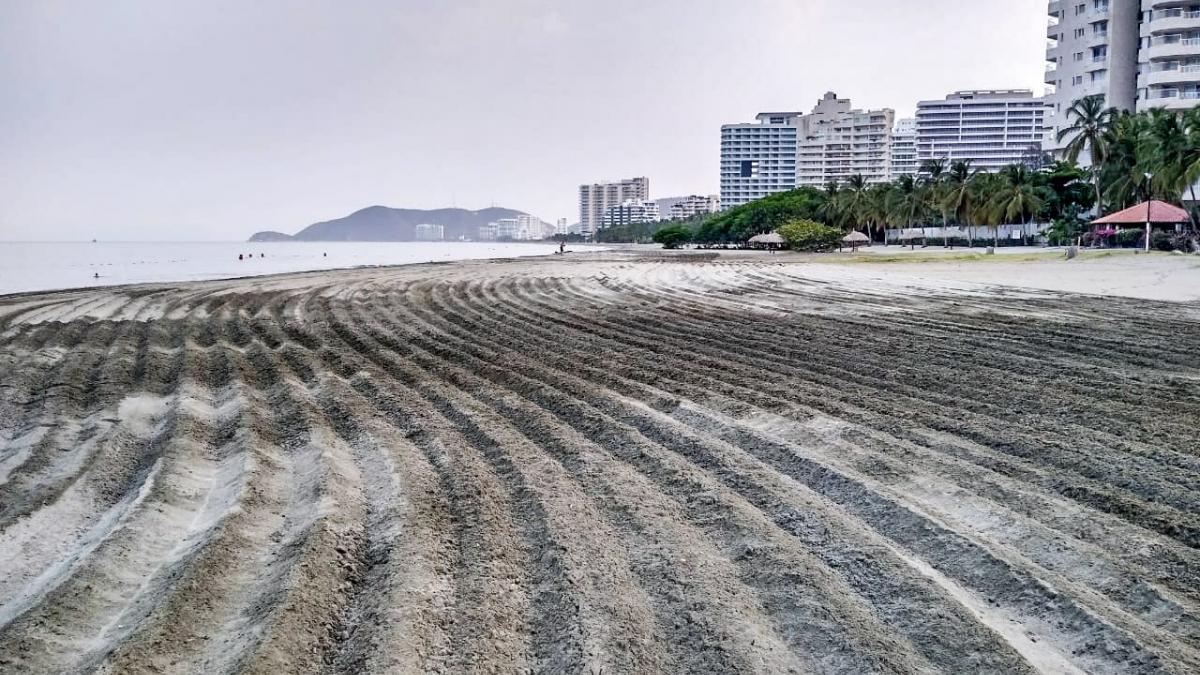 Essmar continúa realizando oxigenación de playas en El Rodadero y Bello Horizonte