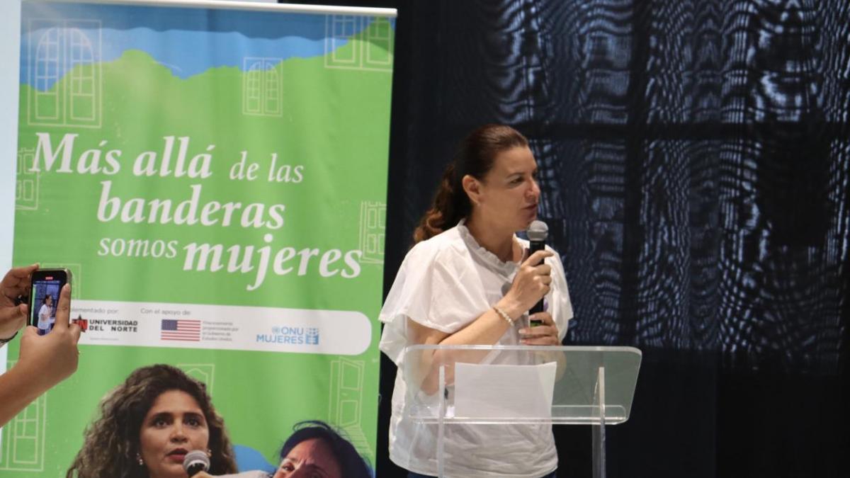 bol0452-lideres-colombo-venezolanas-mujer