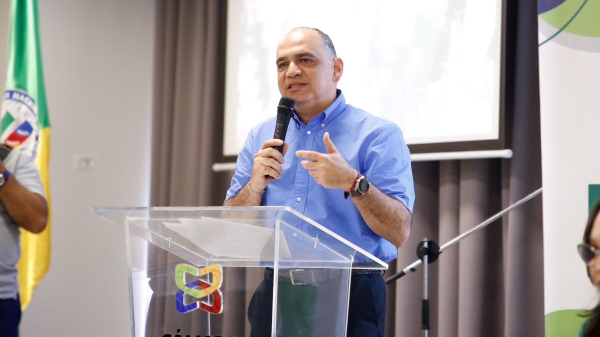 Alcaldía de Santa Marta, UNDECO y Policía Metropolitana se unen para impulsar el desarrollo económico Alcaldía de Santa Marta, UNDECO y Policía Metropolitana se unen para impulsar el desarrollo económico