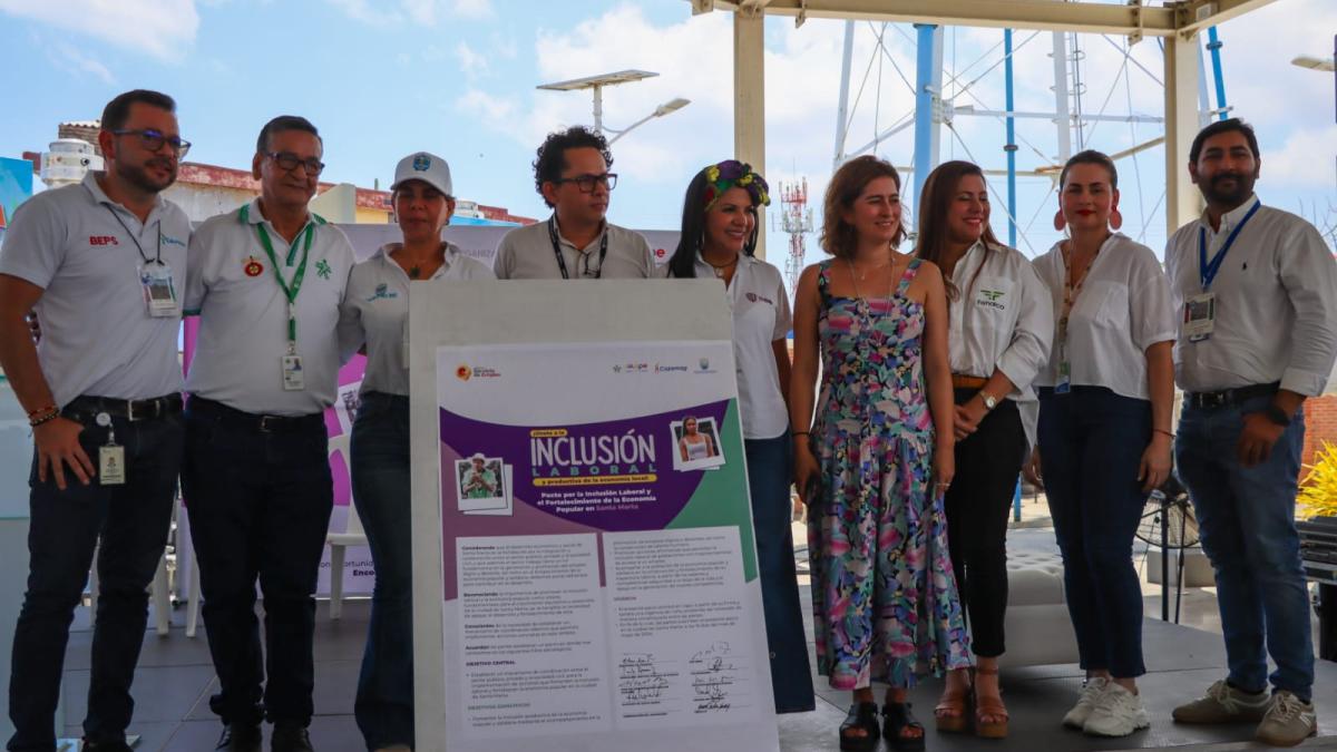 Distrito, entidades oficiales y privadas firman pacto para fomentar la inclusión laboral