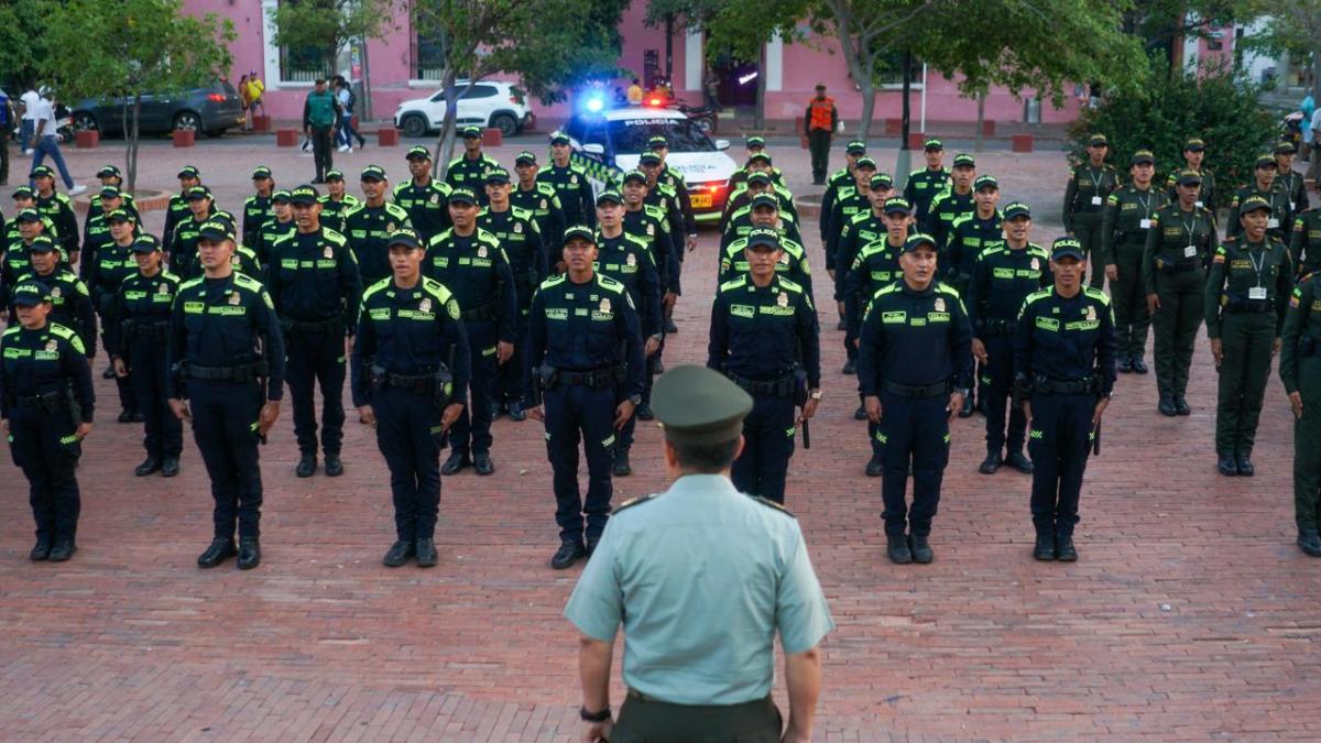 150 policías llegan a fortalecer la seguridad en Santa Marta 150 policías llegan a fortalecer la seguridad en Santa Marta