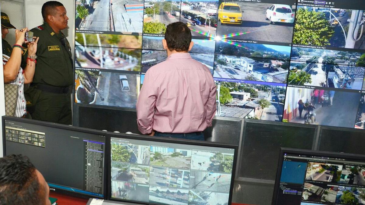 240 cámaras de seguridad vigilan a Santa Marta